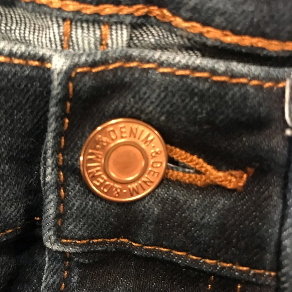 Two pair boys size 28 stretch skinny jeans by Denim & Denim in nice condition. - Picture 4 of 16